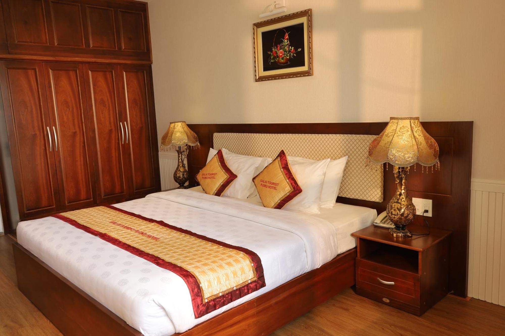 Pleiku Hotel By Gia Lai Tourist Eksteriør billede