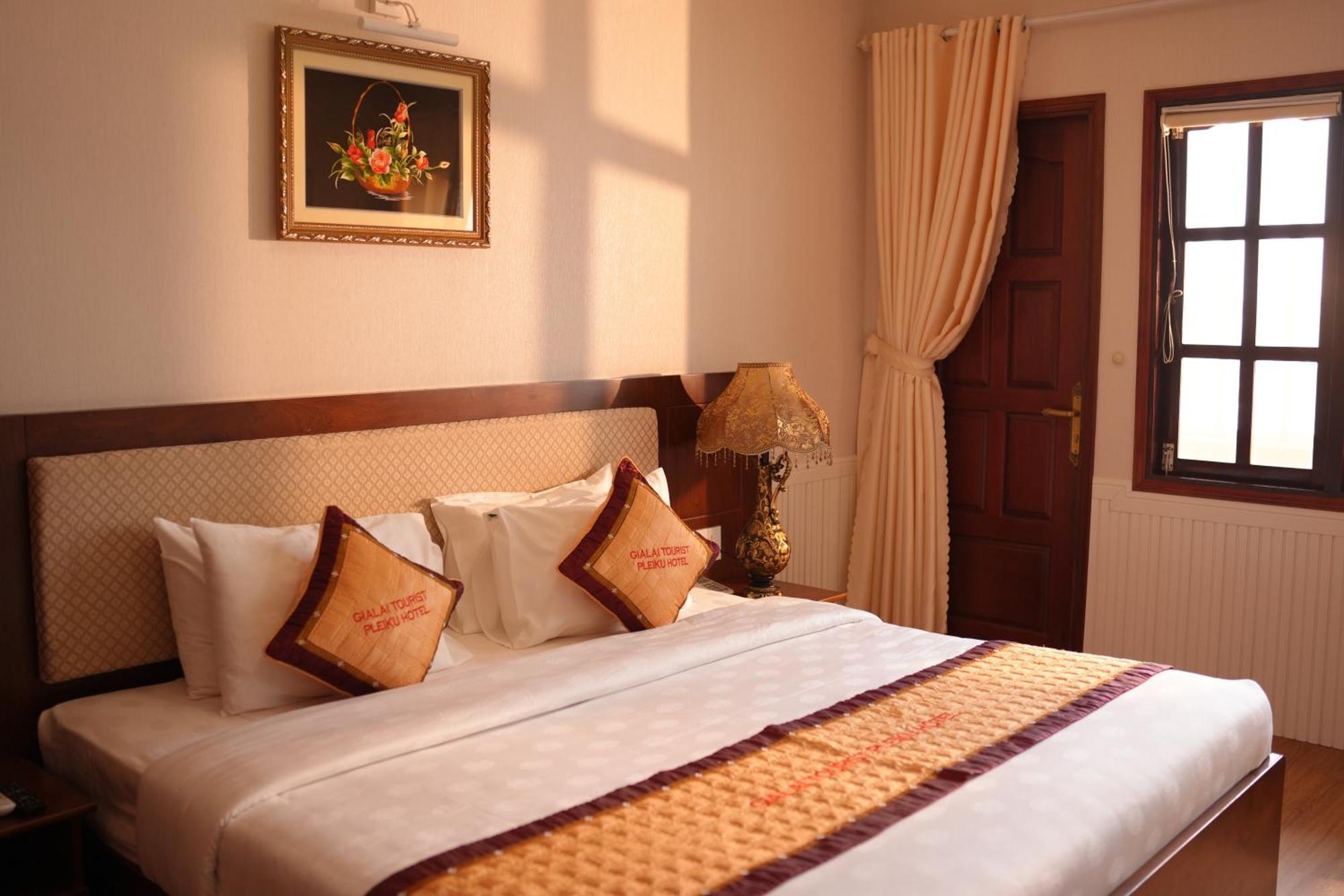 Pleiku Hotel By Gia Lai Tourist Eksteriør billede