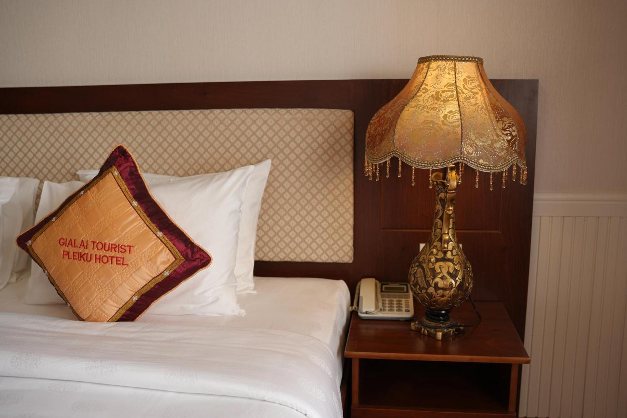 Pleiku Hotel By Gia Lai Tourist Eksteriør billede