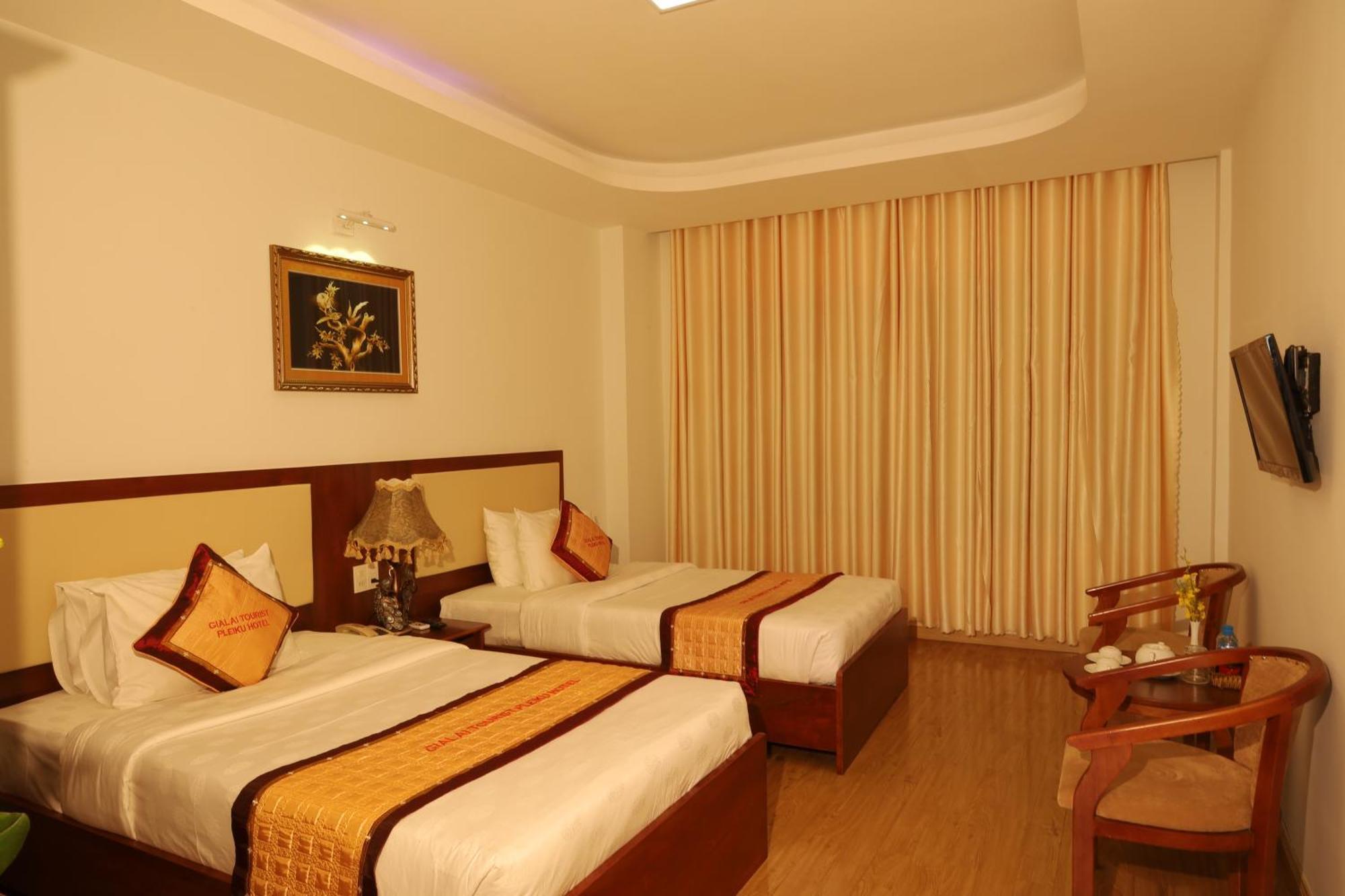 Pleiku Hotel By Gia Lai Tourist Eksteriør billede